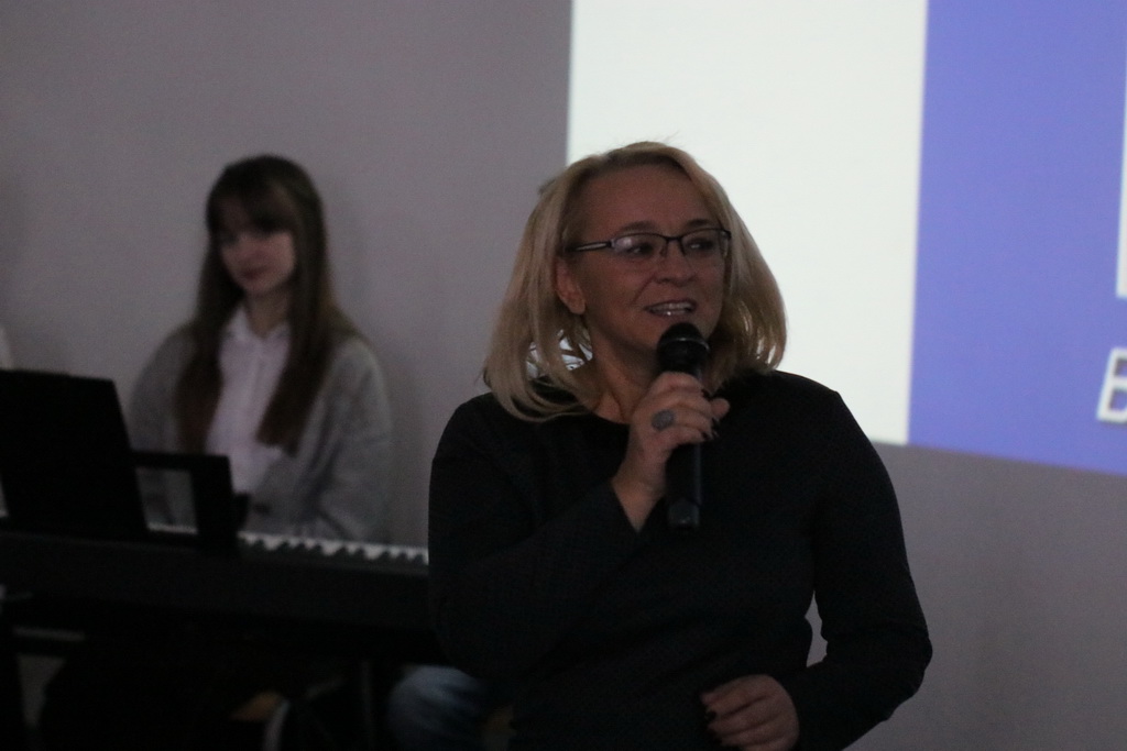 Zdjęcie swiatowy_dzien_poezji_2023_2867702087-43cb-4565-8361-77fb3b229fbd.jpg w galerii Światowy Dzień Poezji